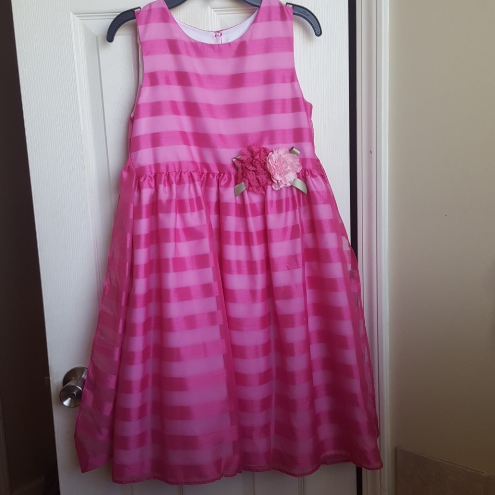 Girls pink special occasion dress